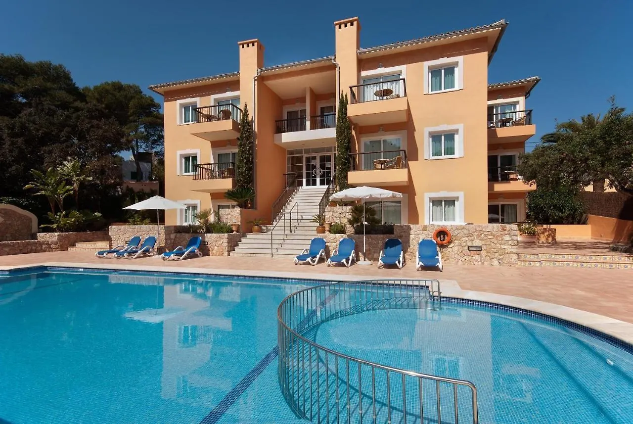 דירות Cala de Sant Vicenc Pinos Altos 05