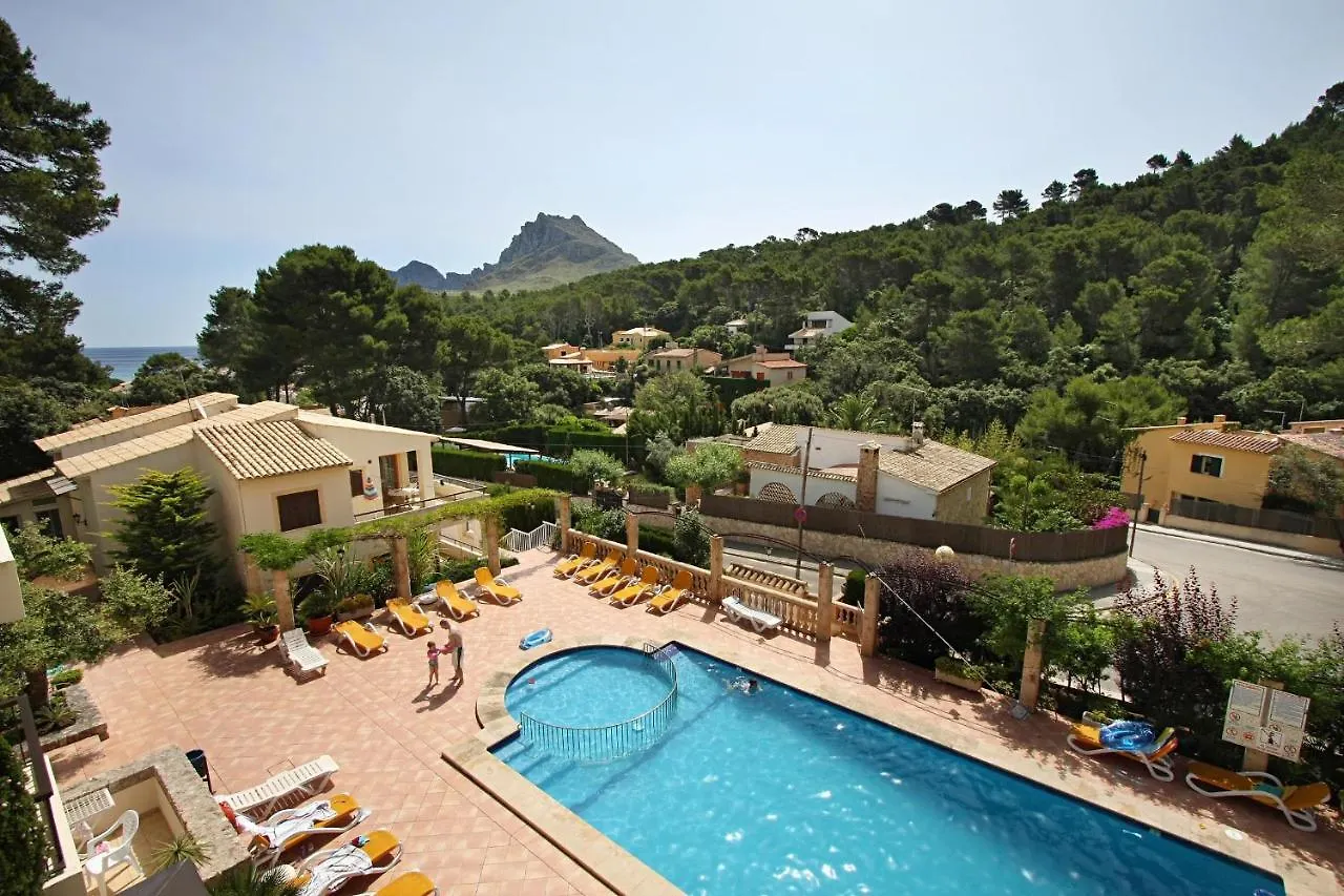 דירות Cala de Sant Vicenc Pinos Altos 05